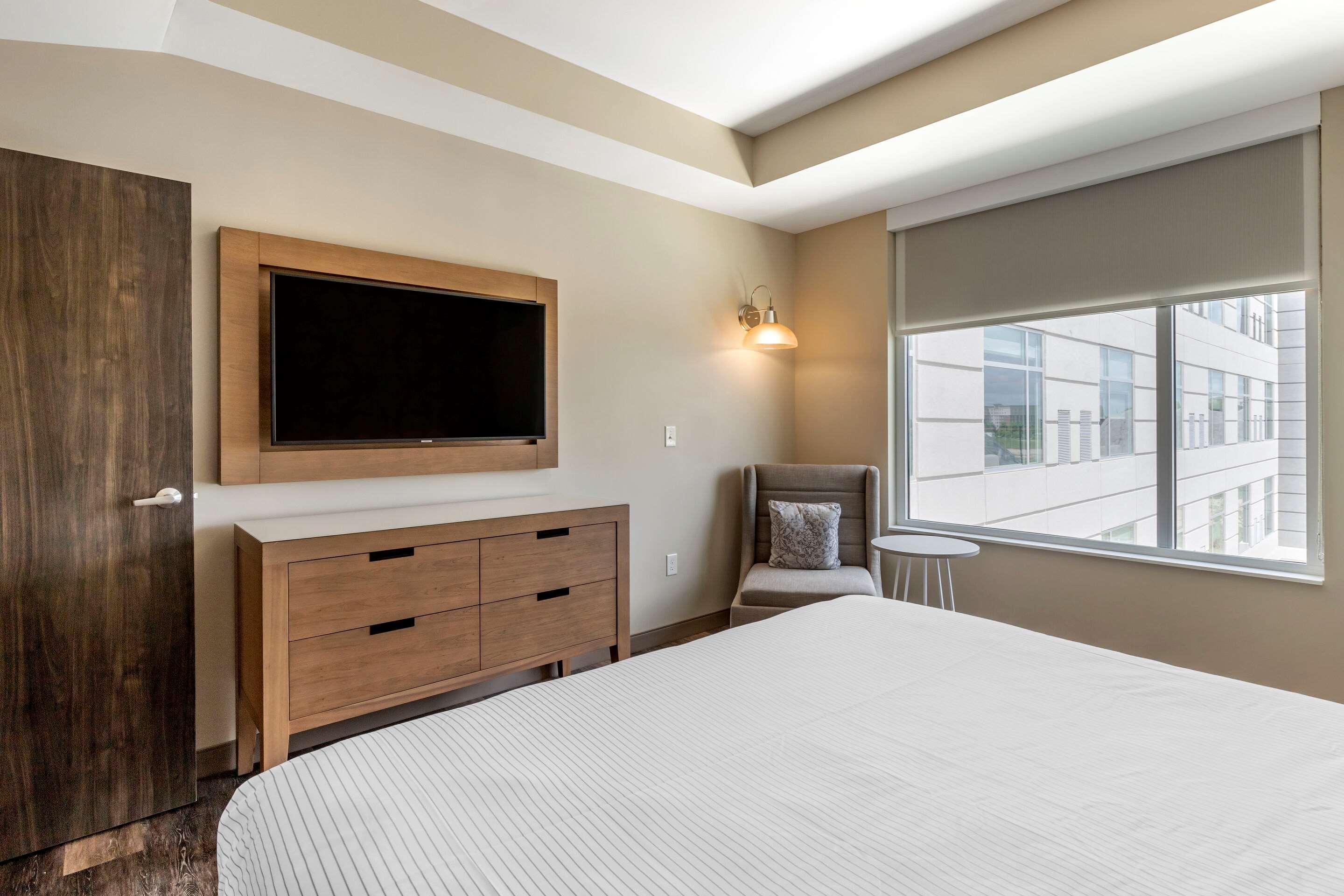 Cambria Hotel グリーンビル エクステリア 写真